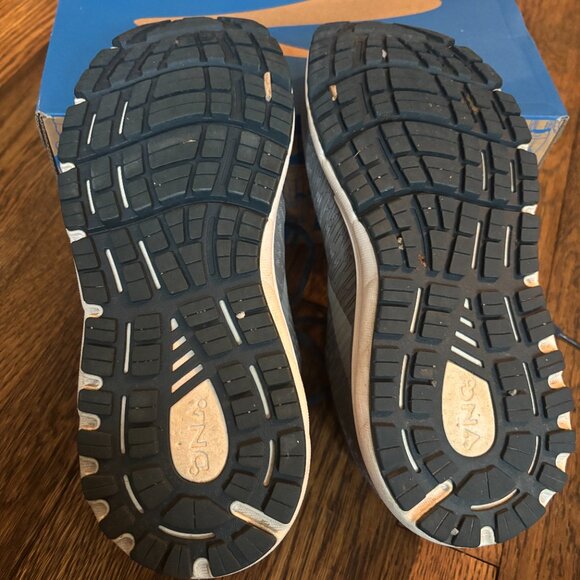 Brooks Addiction GTS 15 - Picture 4 of 4